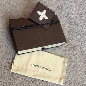 Louis Vuitton Box&dustbag